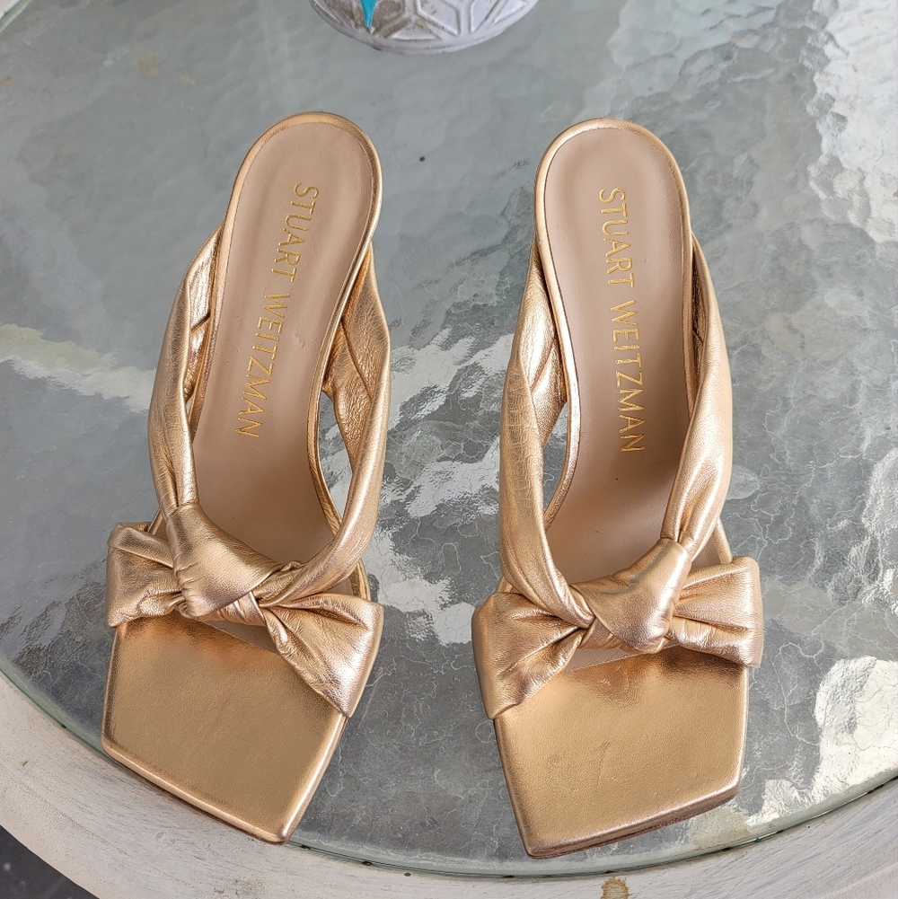 Stuart Weitzman Knot Metallic Sandals - Picture 6 of 13